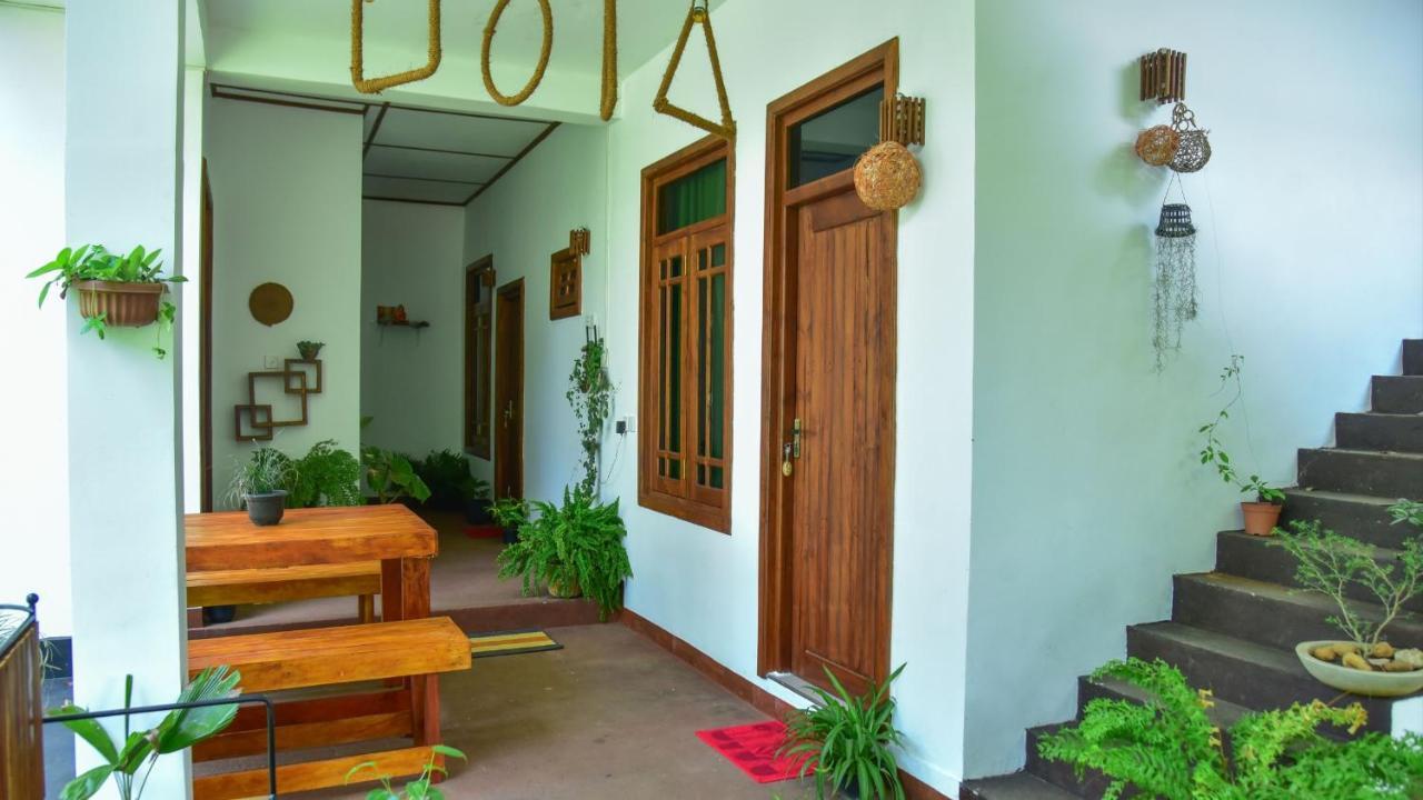 Menara Green Inn Dambulla Exterior foto